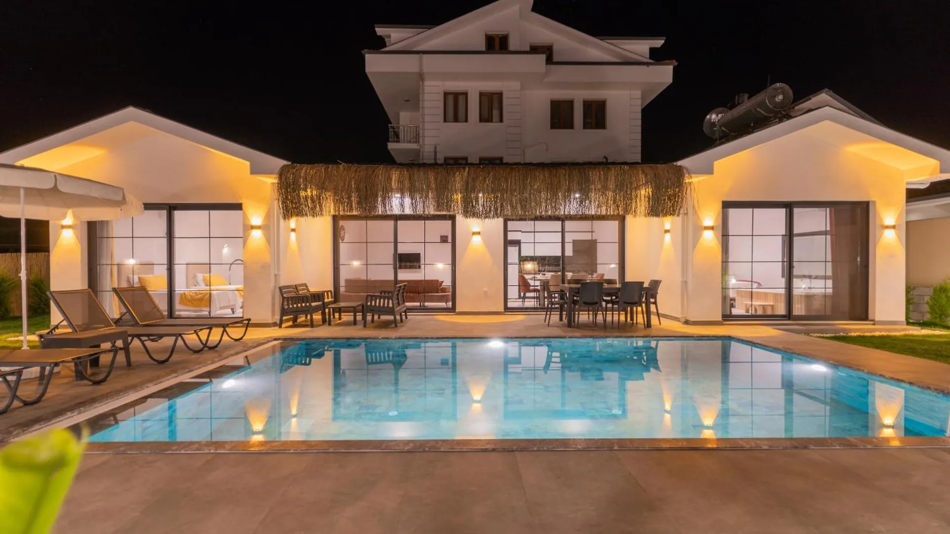 Villa Bambu Φετιγιέ